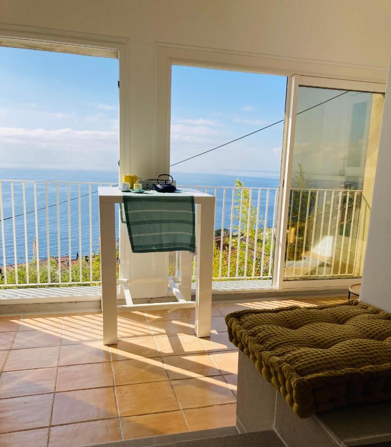 Maison Mediterraneo - Rez De Villa, Vue Imprenable Sur La Mer 皮特讷阿 外观 照片
